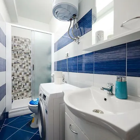 Appartement Marinela *